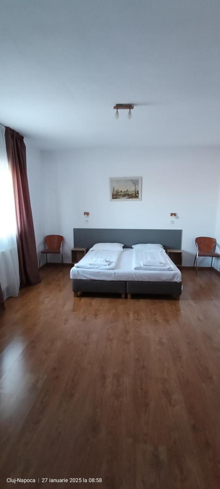 Hotel Liliacul Cluj-Napoca Exterior foto
